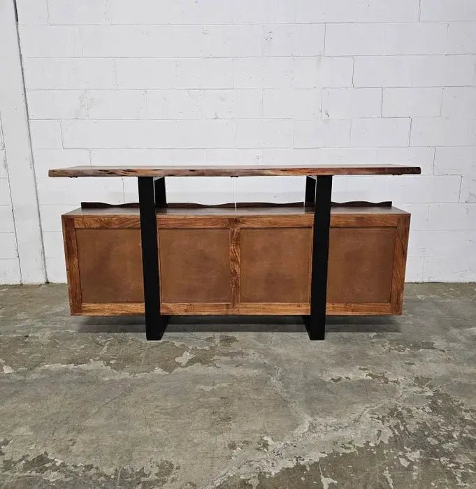 Buffet en bois d'Acacia live edge Vindus Furniture