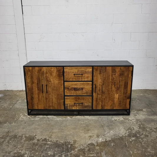 Buffet en bois de manguier et structure d'acier noir