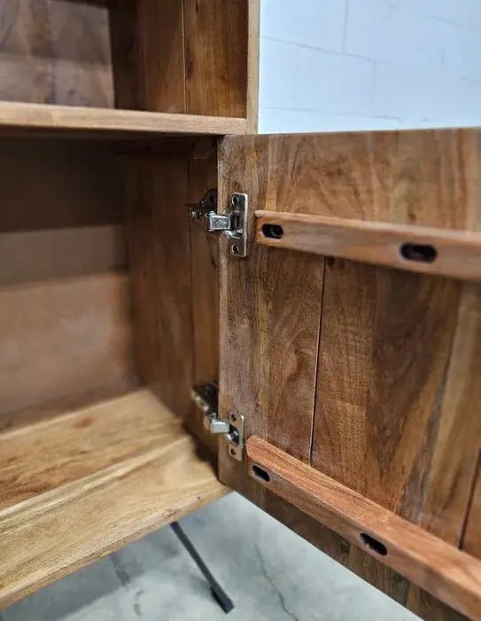 Étagère Mid-Century en bois d'Acacia avec 2 portes Vindus Furniture