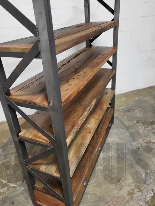 Étagère industrielle en bois Recyclé et acier avec 3 tiroirs