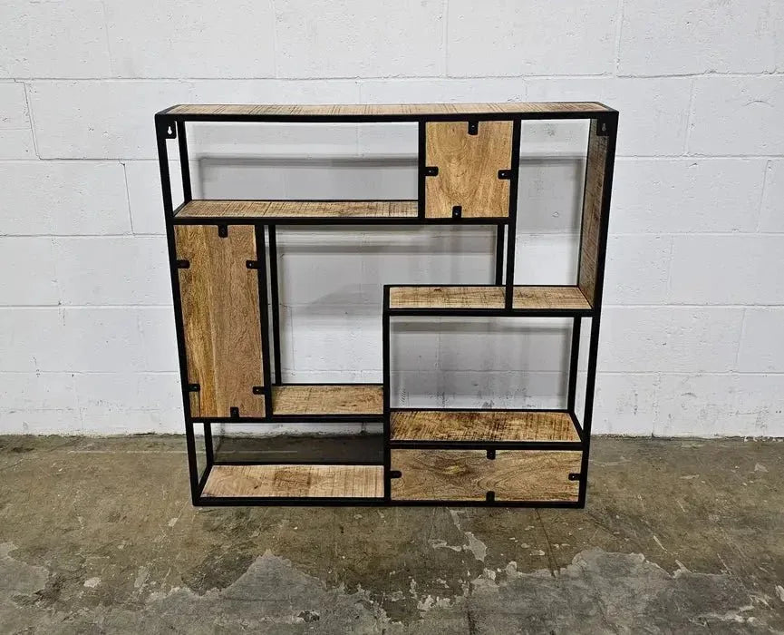Étagère mural carrée en bois de manguier et acier noir Vindus Furniture