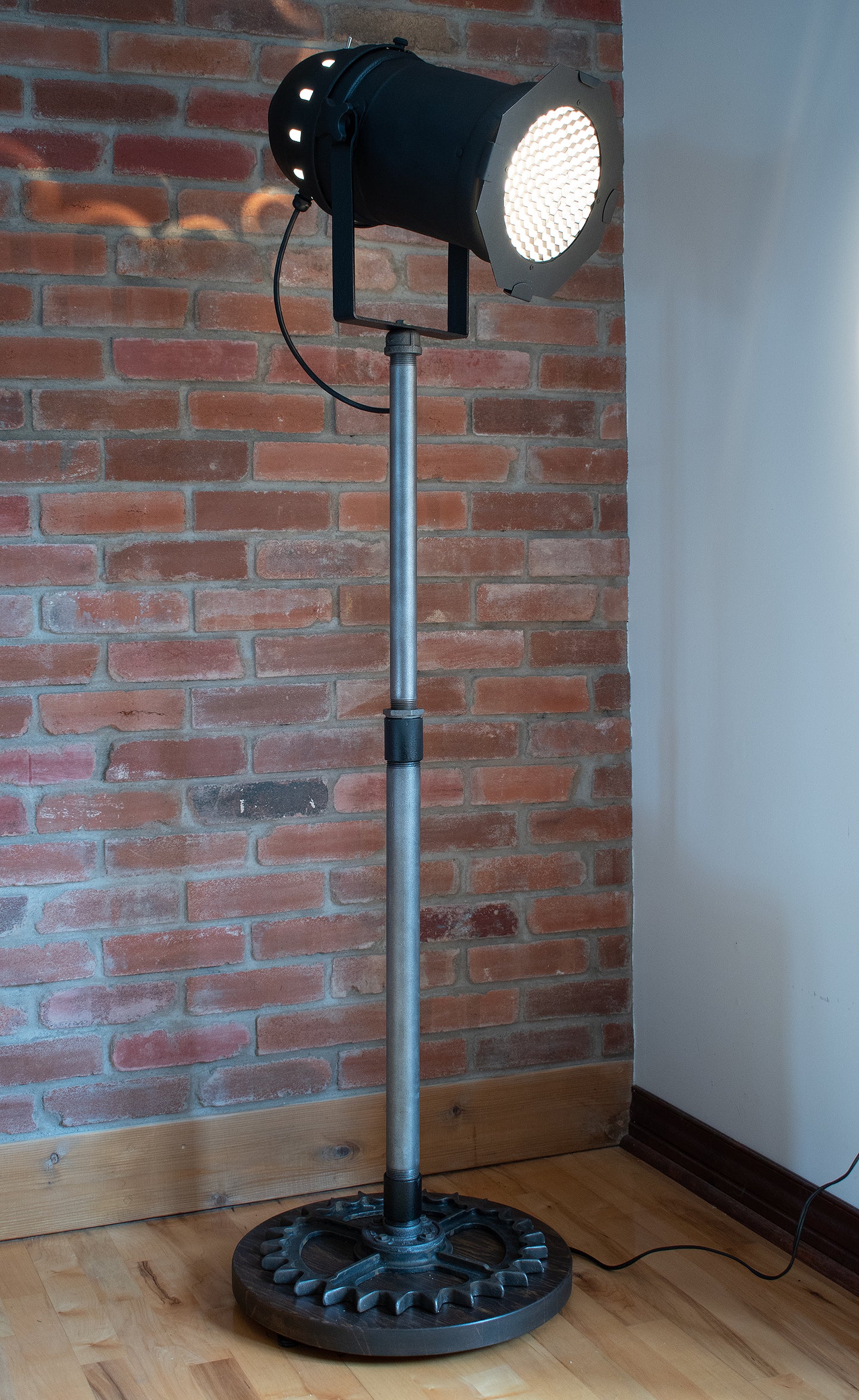 Floor lamp Projector