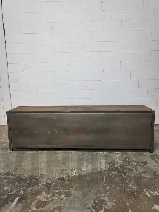 Industrial TV cabinet in antique wood and steel with 2 locker-style doors