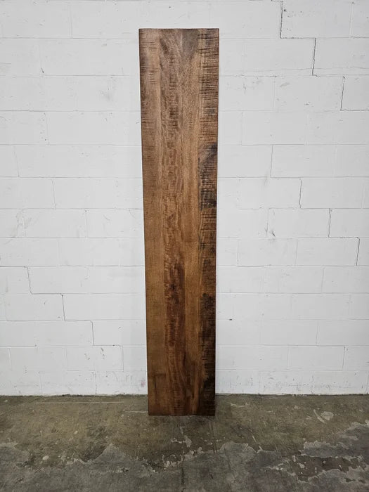 Planche en bois de manguier brun pâle