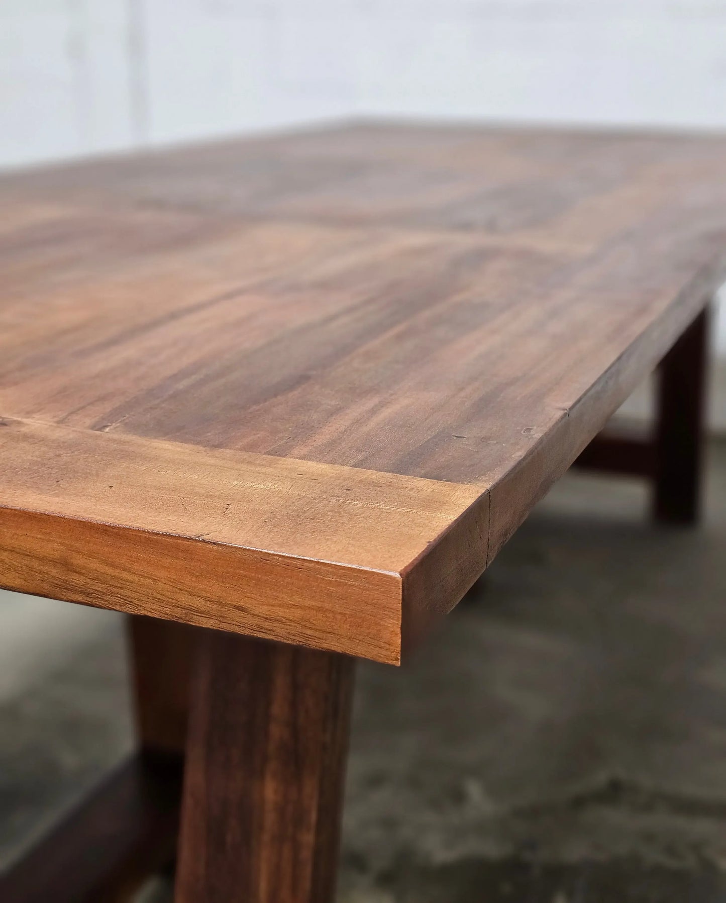 Table à Diner Anzio en bois recyclé Vindus Furniture