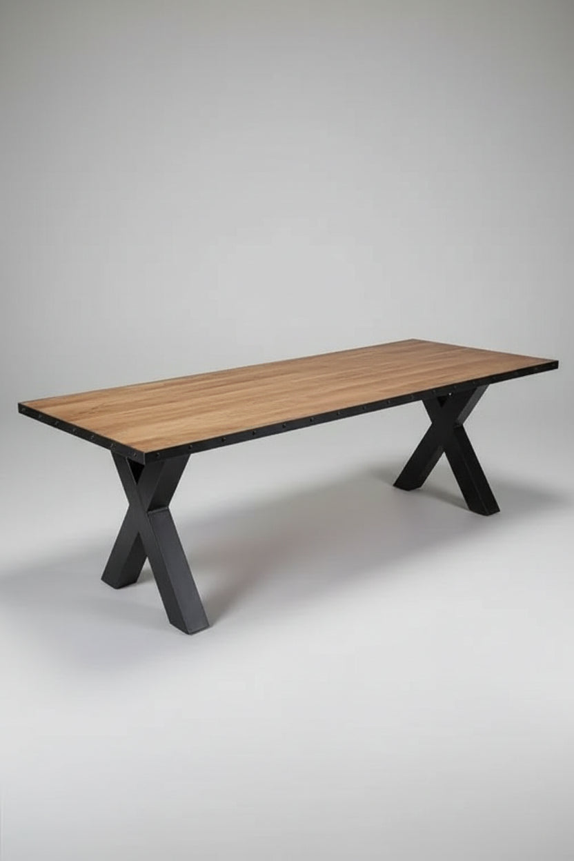 Table à dîner industrielle Pattes en X et son plateau de manguier avec bordure d'acier Vindus Furniture