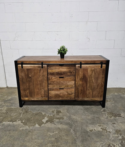 Avila sideboard in mango wood with sliding doors