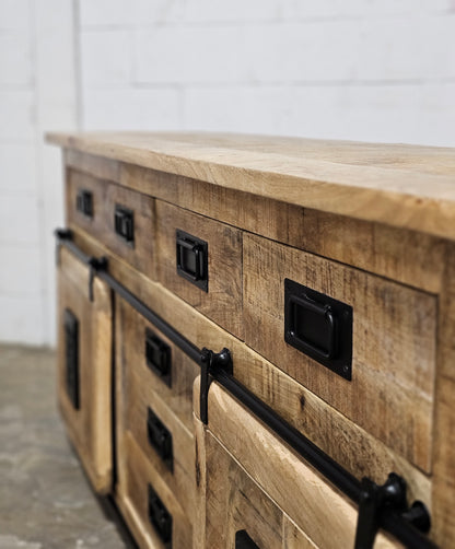 Farmhouse sideboard in raw mango wood with sliding doors and 4 drawers