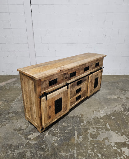 Farmhouse sideboard in raw mango wood with sliding doors and 4 drawers