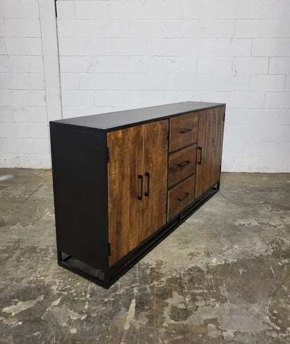 Sideboard in mango wood and black steel structure