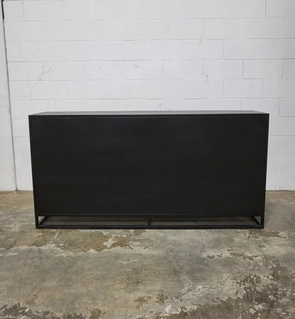 Sideboard in mango wood and black steel structure