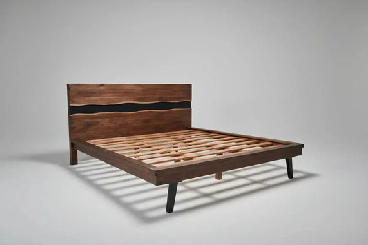 Cadre de Lit Queen en bois massif d'Acacia live edge Vindus Furniture