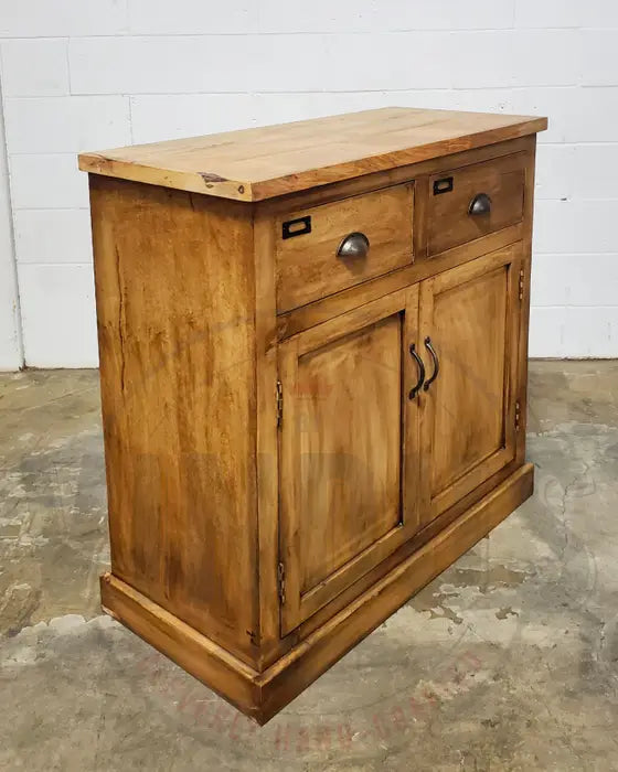 Country chest of drawers in mango wood with natural patina finish