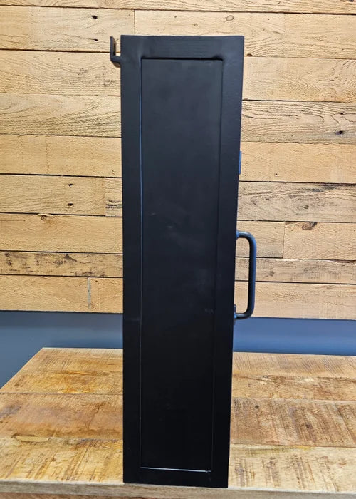 Étagère mural de rangement acier noir porte en grillage