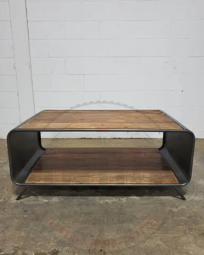 Table basse rétro bois recyclé et acier