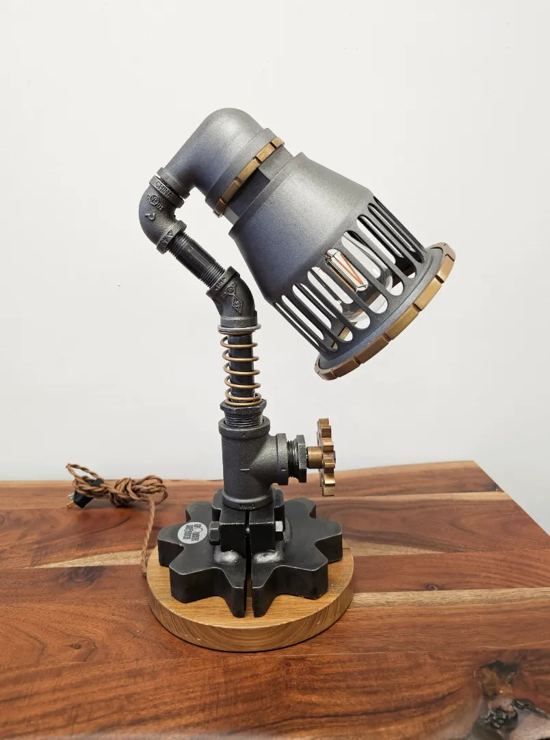 Lampe convoyeur steampunk